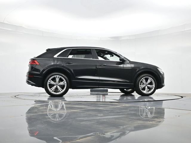 Used 2021 Audi Q8 Premium Plus w/ Premium Plus Package image 34