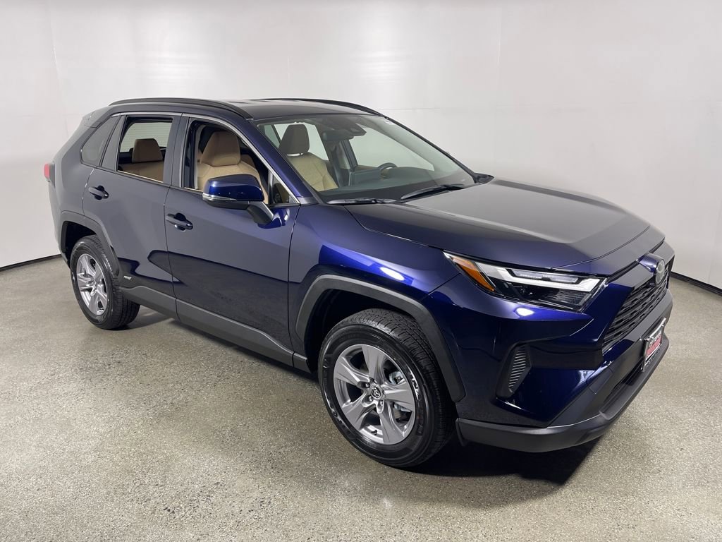New 2025 Toyota RAV4 XLE