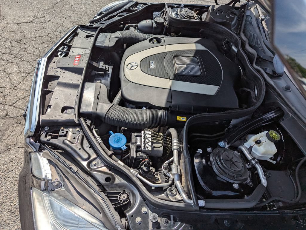 Used 2010 Mercedes-Benz E 350 4MATIC Sedan image 49