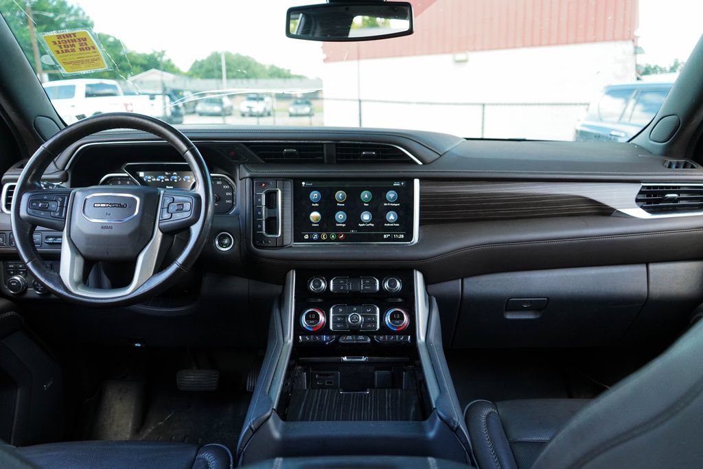 Used 2021 GMC Yukon XL Denali AWD/4WD image 10