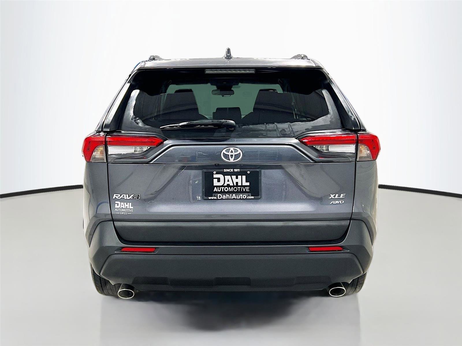 Used 2025 Toyota RAV4 XLE image 4