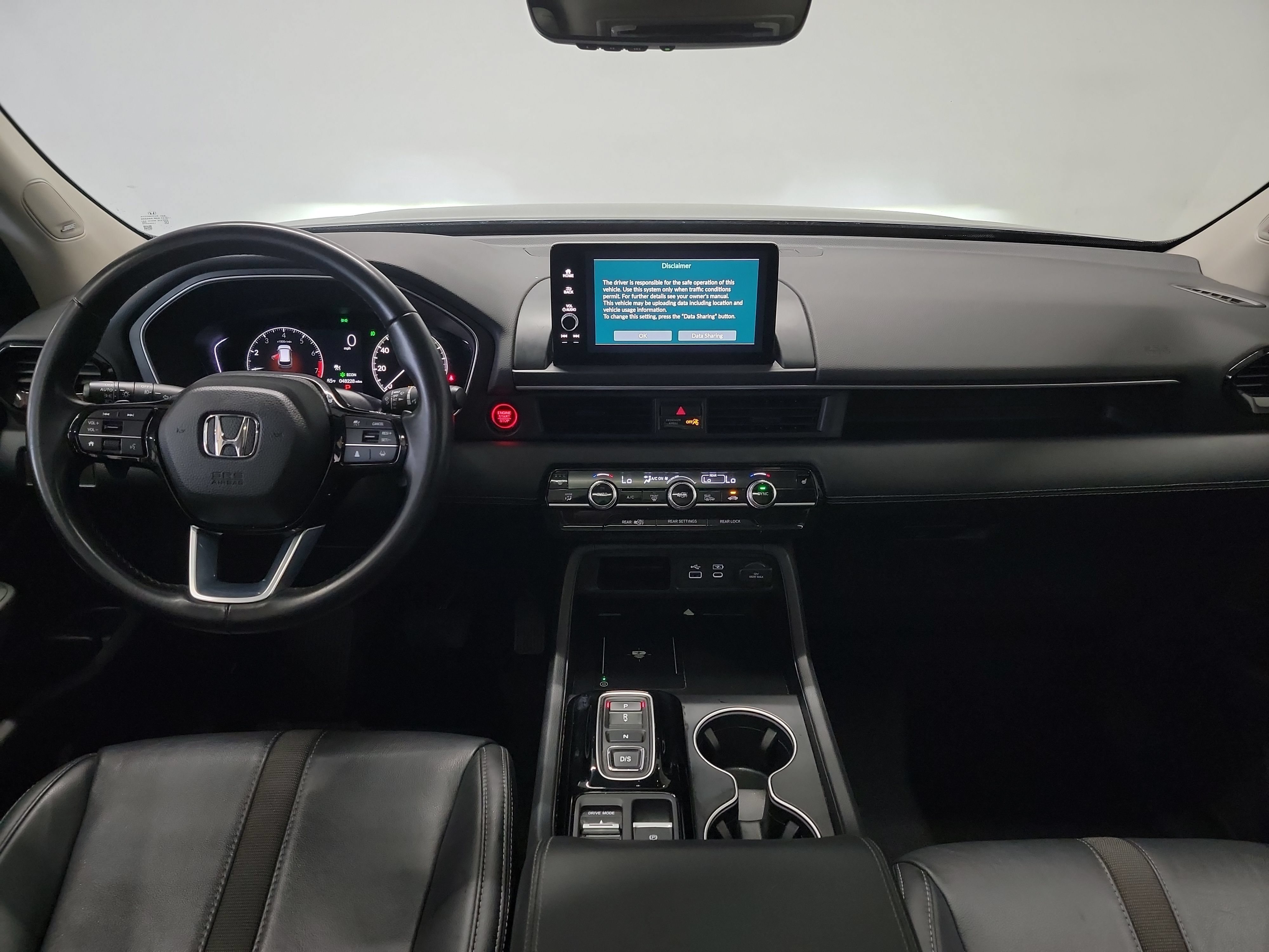 Used 2025 Honda Pilot Touring image 15