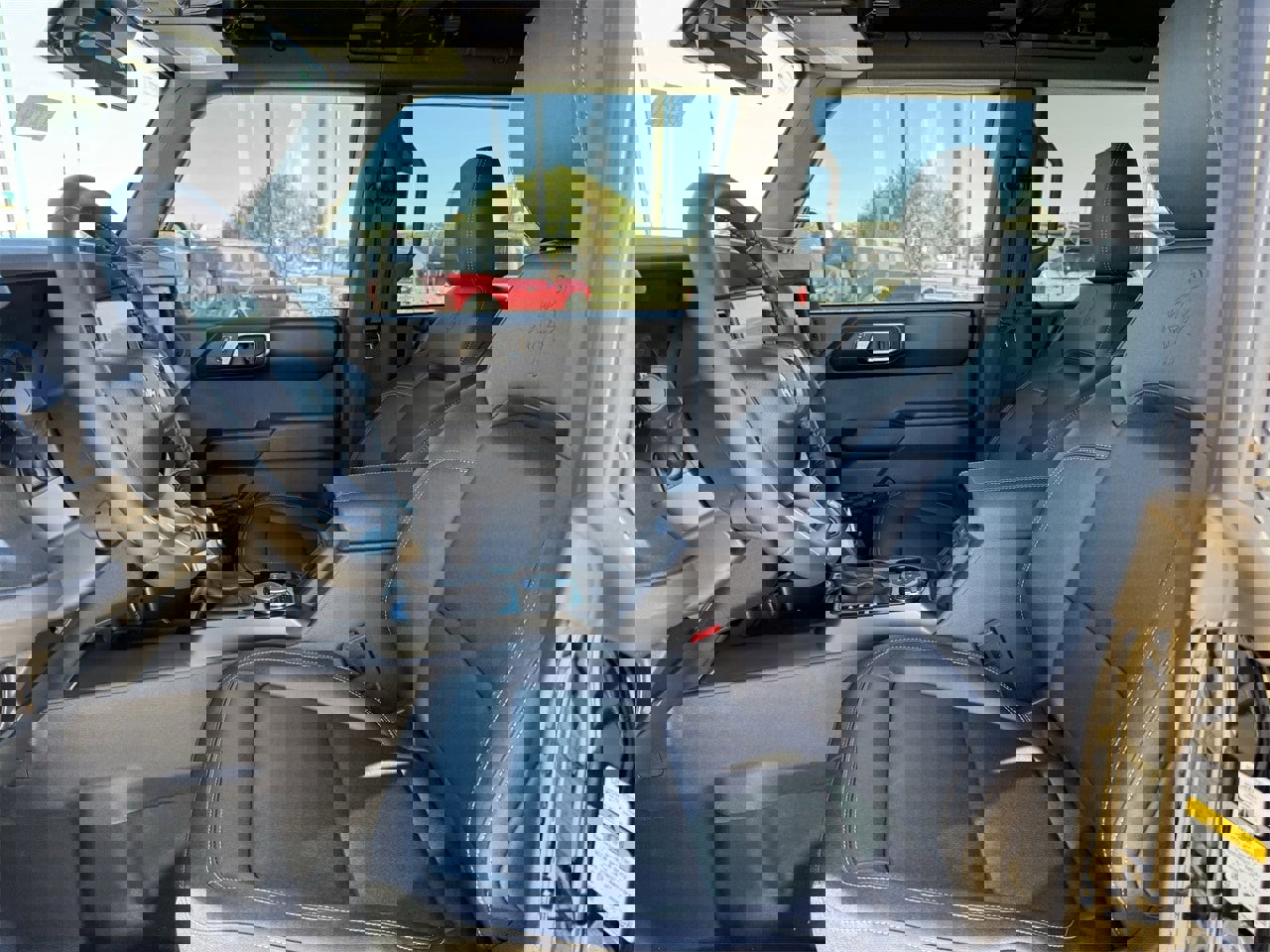 New 2025 Ford Bronco Badlands image 45