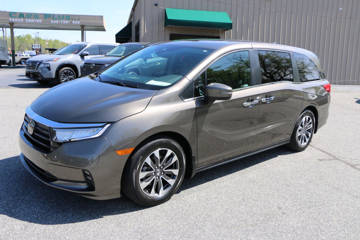 Used 2023 Honda Odyssey EX-L