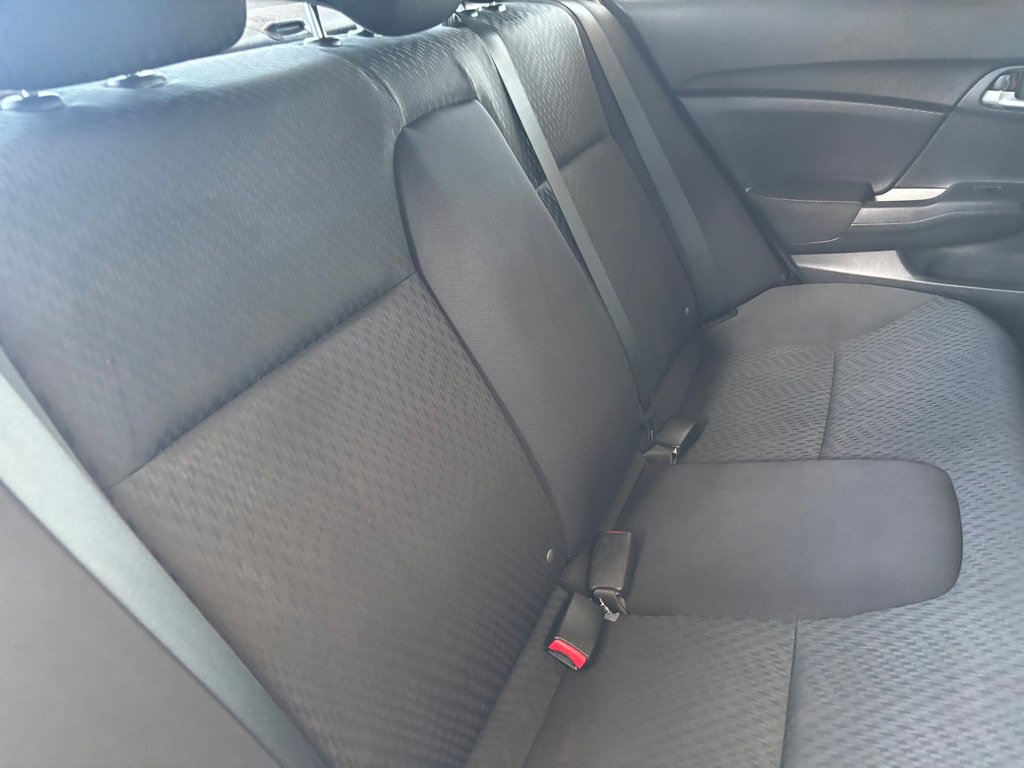 Used 2015 Honda Civic SE image 27