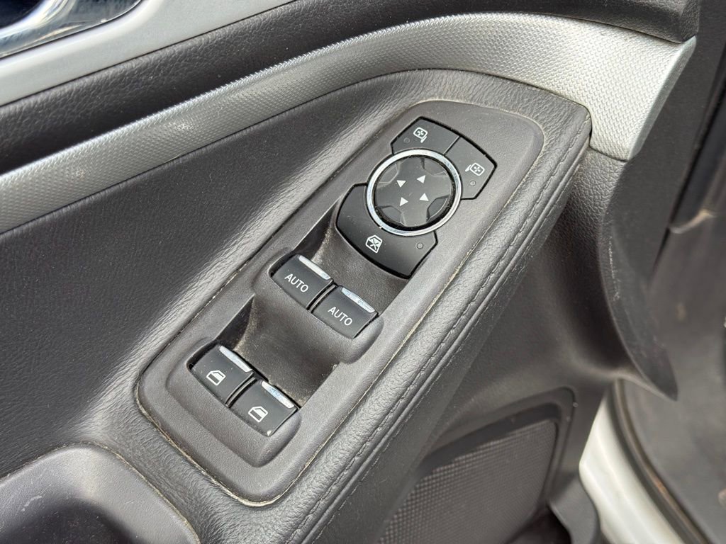 Used 2013 Ford Explorer XLT AWD/4WD image 10