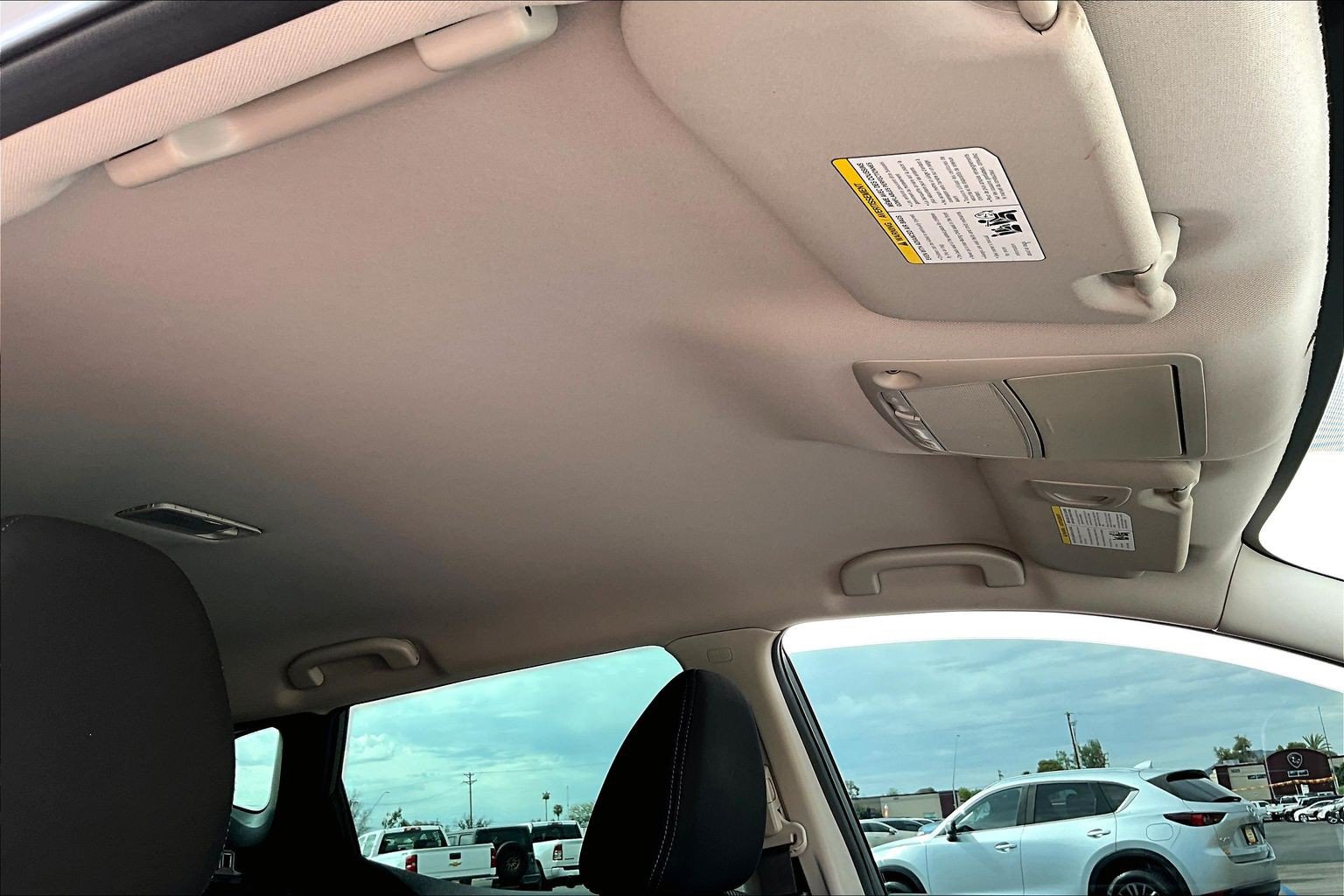 Used 2017 Nissan Rogue Sport SV FWD image 16