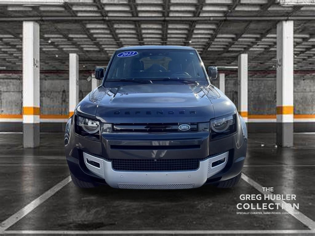 Used 2023 Land Rover Defender 110 SE image 10