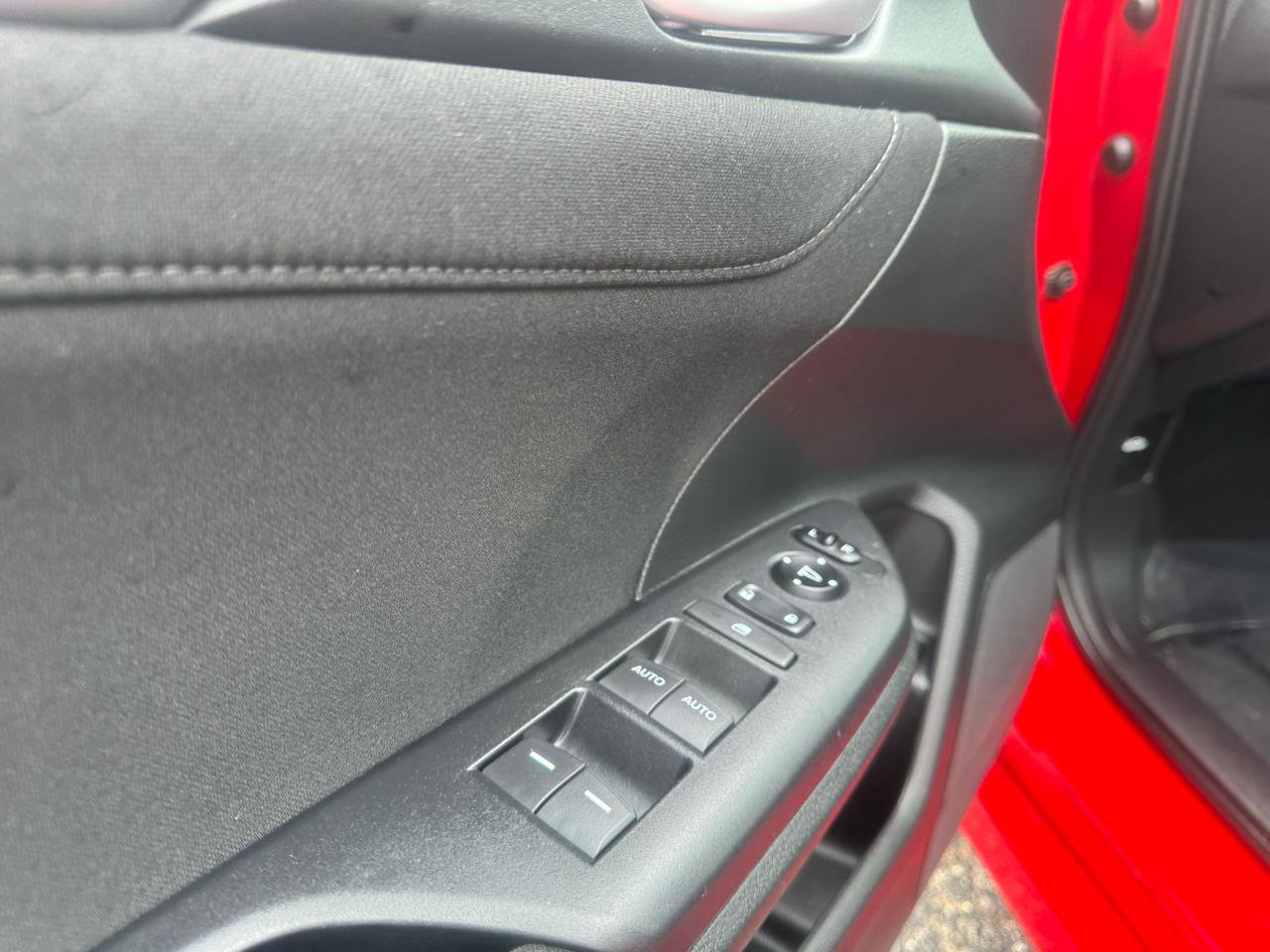Used 2018 Honda Civic EX image 26