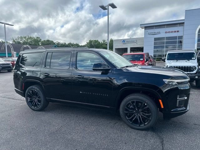 New 2026 Jeep Grand Wagoneer Summit AWD/4WD image 5