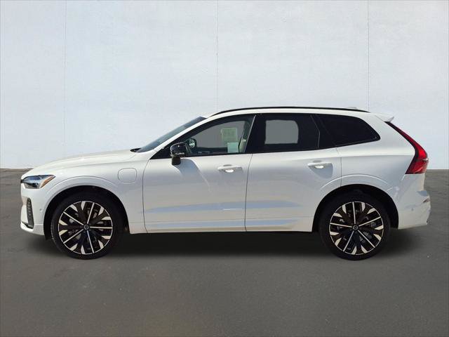 Used 2026 Volvo XC60 T8 Ultra w/ Protection Package Premier AWD/4WD image 8