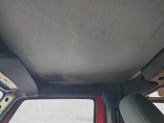 Used 2017 Jeep Wrangler Sahara image 8