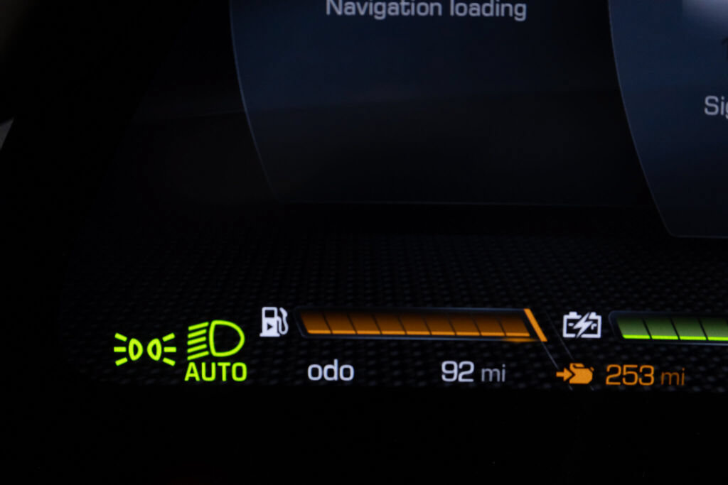 Used 2025 Ferrari 296 GTS RWD image 40