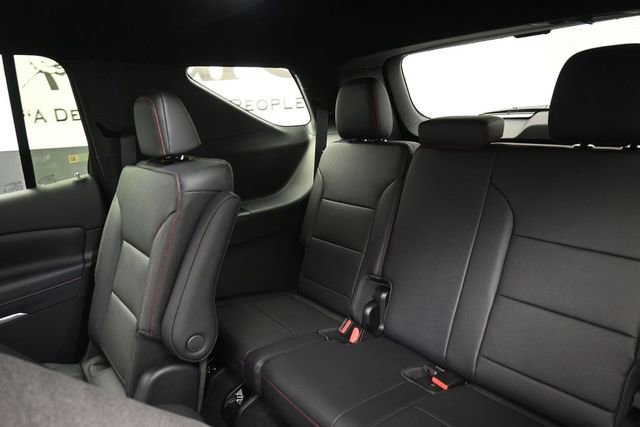 New 2026 Chevrolet Traverse Z71 w/ Enhanced Driving Package AWD/4WD image 9