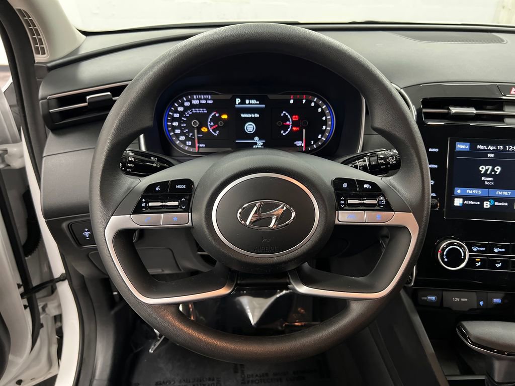 Used 2023 Hyundai Tucson SEL image 16