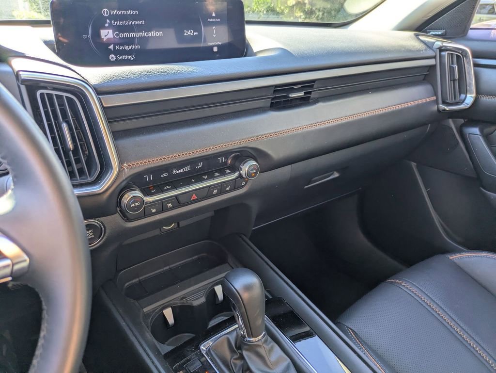 Used 2025 MAZDA CX-50 AWD 2.5 S w/ Premium Plus Pkg image 20