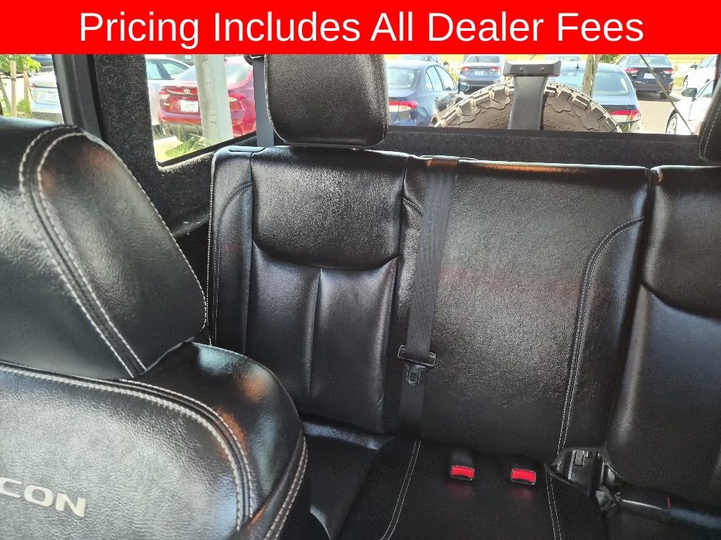 Used 2016 Jeep Wrangler Unlimited Rubicon AWD/4WD image 11