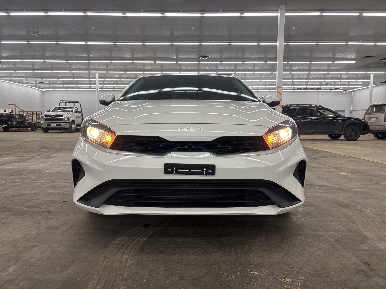 Used 2023 Kia Forte LXS w/ LXS Technology Package image 1