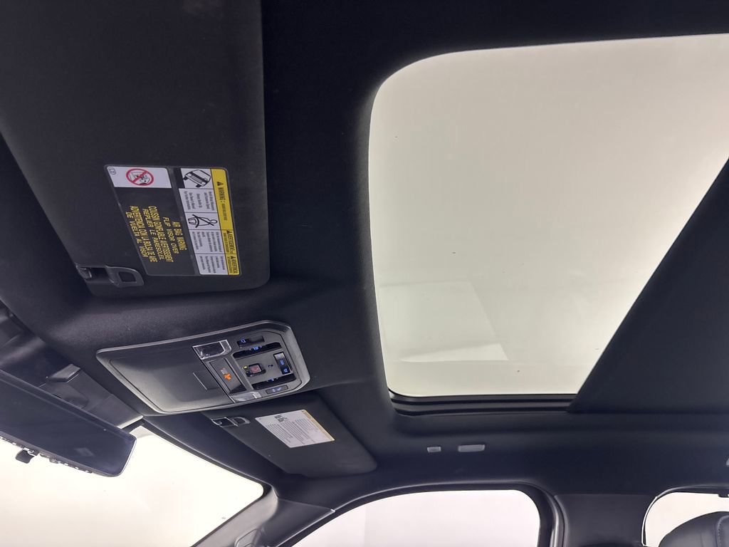 Used 2023 Toyota Sequoia Platinum image 26