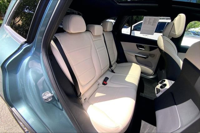 Certified 2026 Mercedes-Benz GLC 300 4MATIC image 16