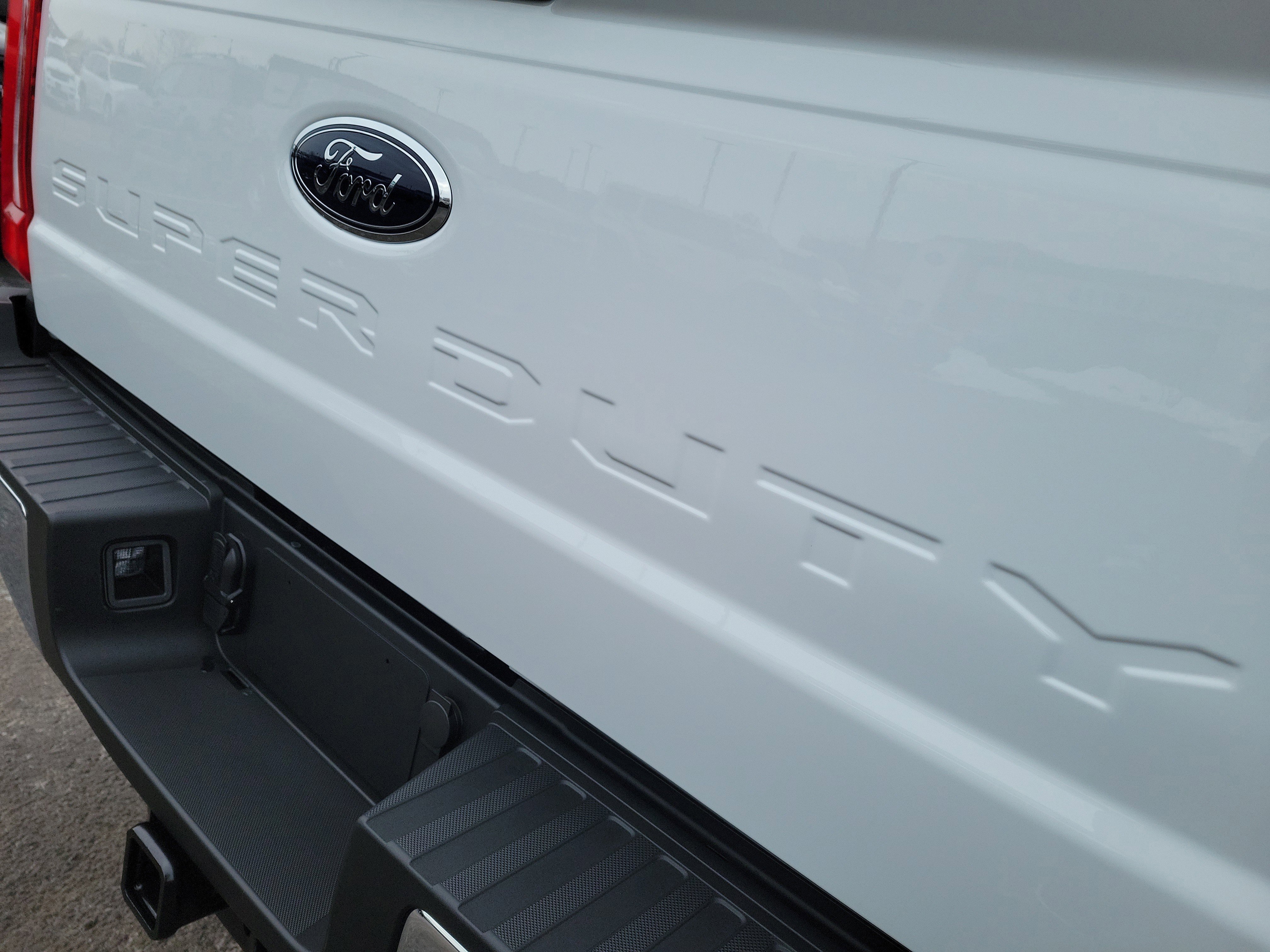 New 2026 Ford F350 XLT w/ FX4 Off-Road Package image 8