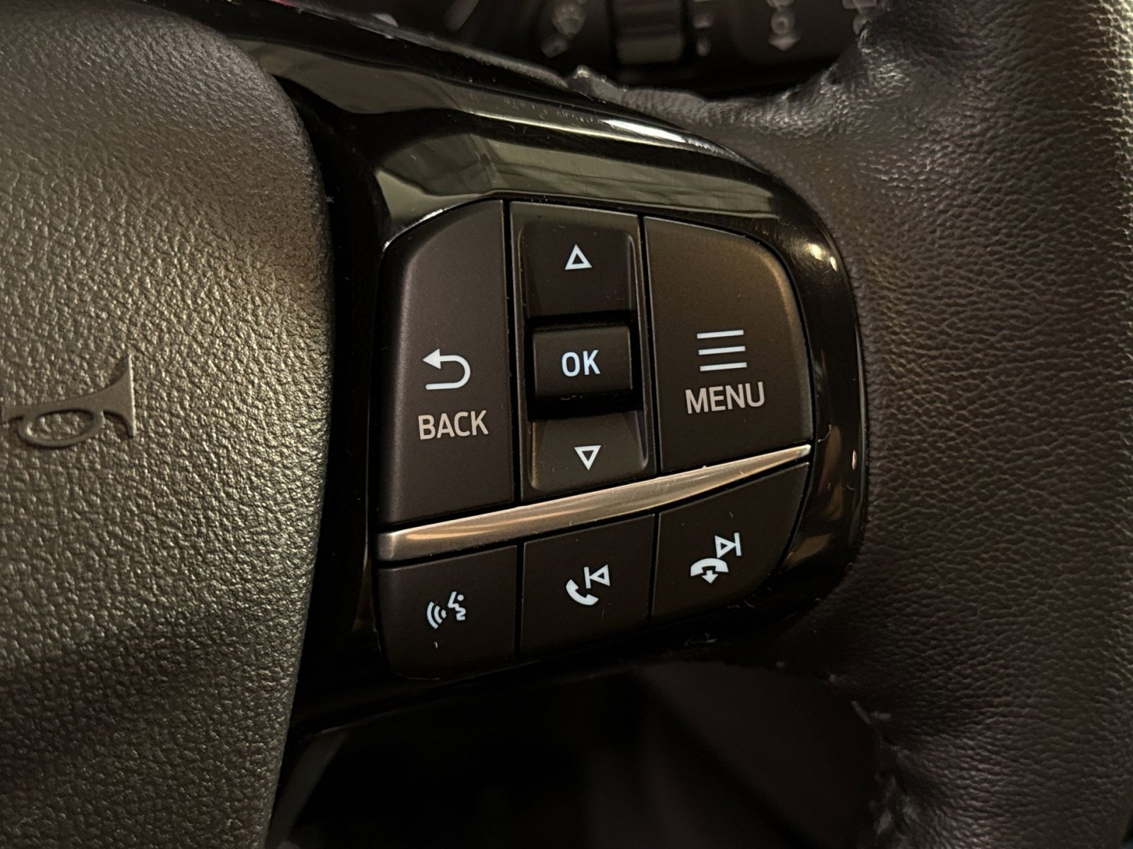 Used 2021 Ford Escape SEL image 21