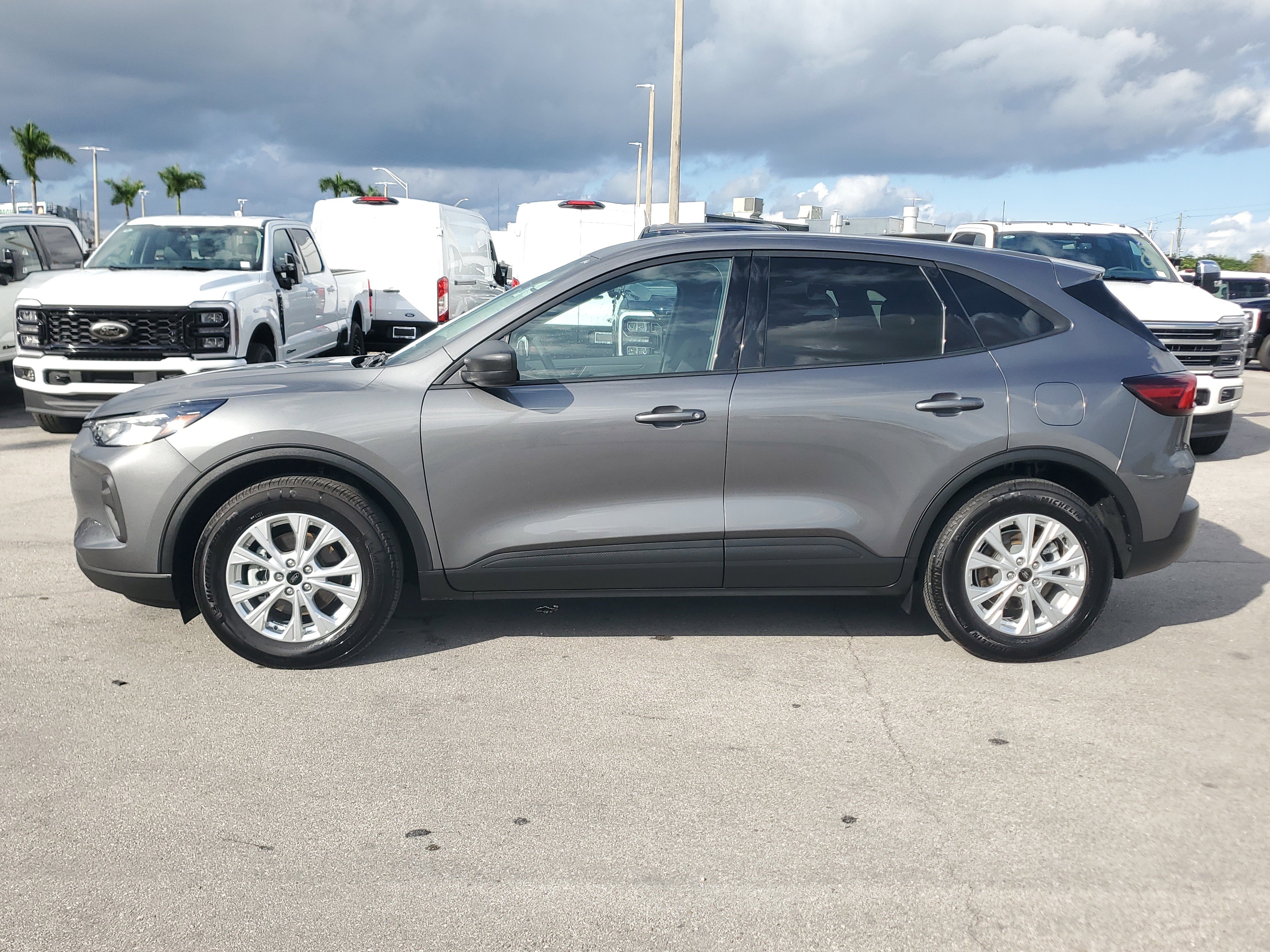 Used 2025 Ford Escape Active w/ Tech Pack #1 image 8