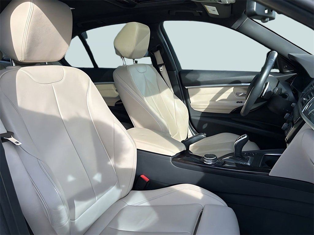 Used 2016 BMW 328i Sedan image 11