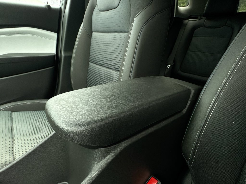 New 2026 Chevrolet Trax LT w/ LT Convenience Package FWD image 24
