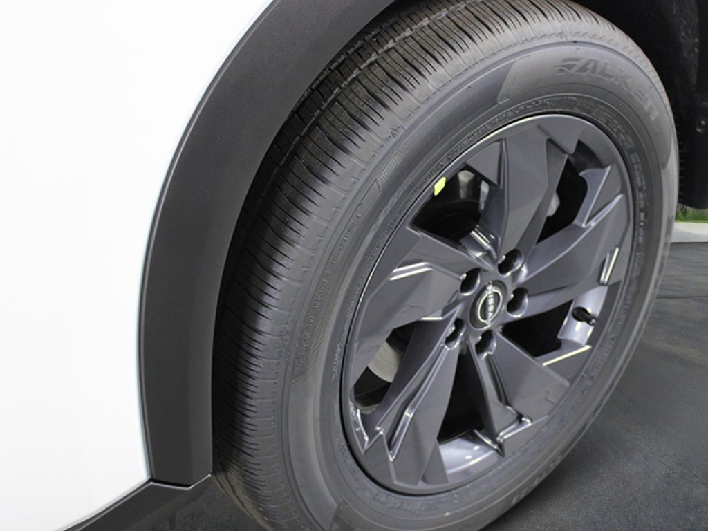 New 2027 Nissan Rogue SV FWD image 9