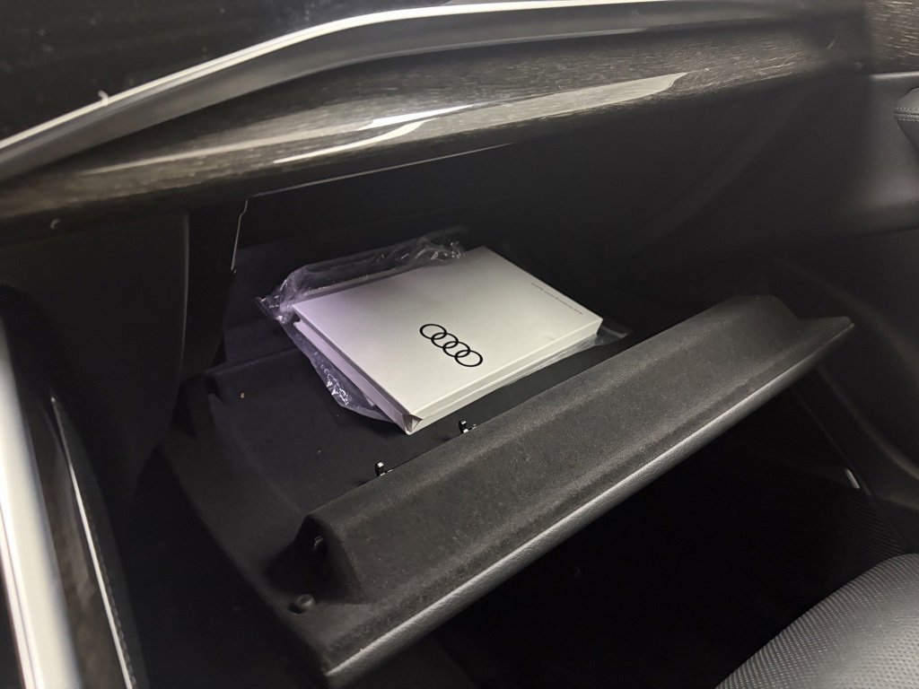 Used 2023 Audi Q7 3.0T Prestige w/ Prestige Package image 28