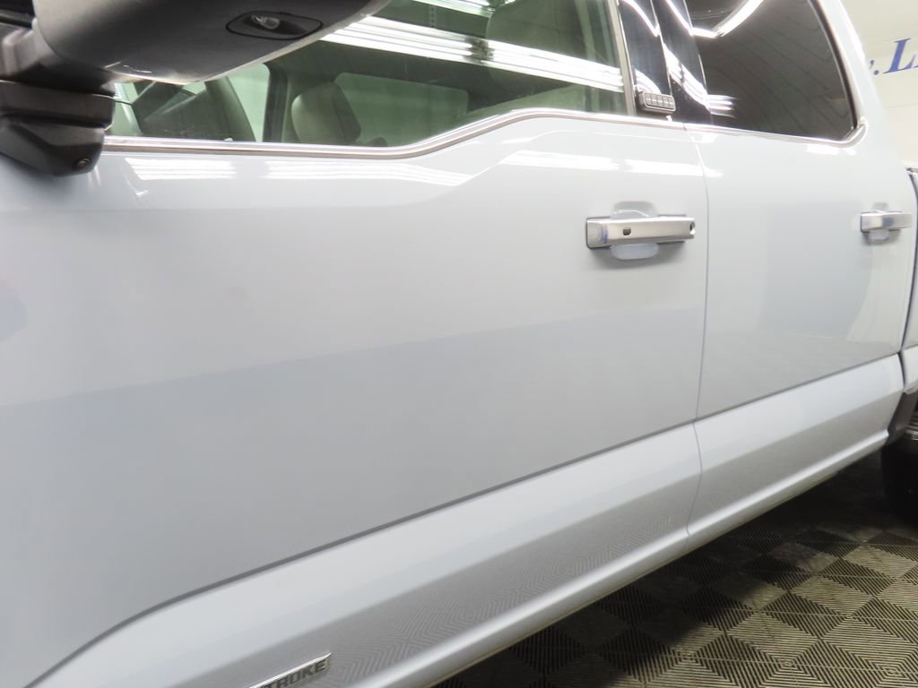 Used 2025 Ford F350 Platinum w/ Platinum Plus Package AWD/4WD image 44