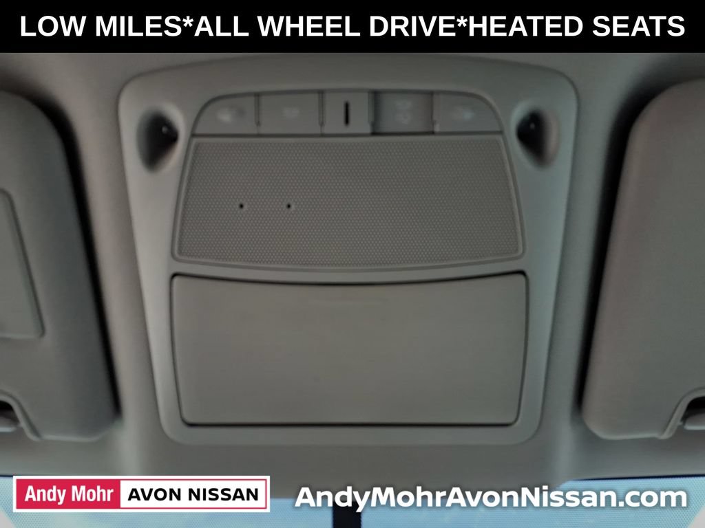 Used 2018 Nissan Rogue SV AWD/4WD image 30