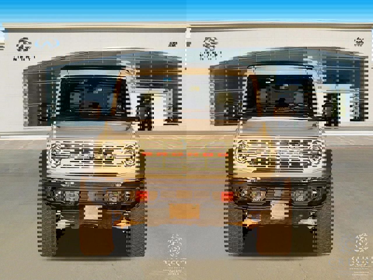 Used 2023 Ford Bronco Wildtrak image 9