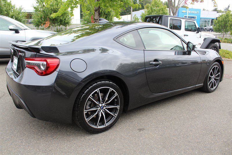 Used 2018 Subaru BRZ Premium RWD image 5