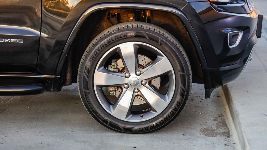 Used 2015 Jeep Grand Cherokee Overland image 11