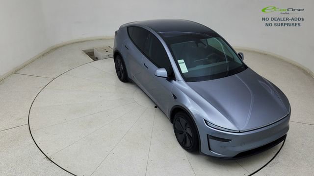 Used 2026 Tesla Model Y 2WD image 75