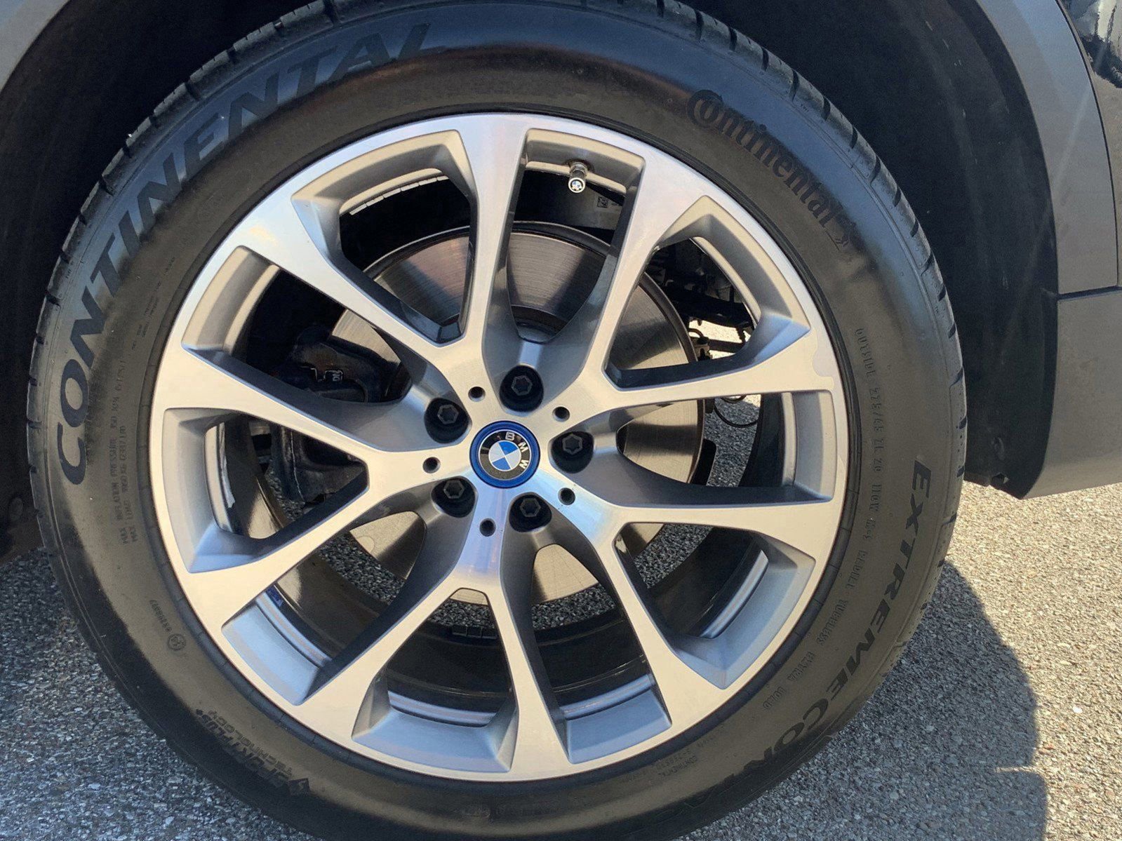 Used 2023 BMW X5 xDrive45e image 33