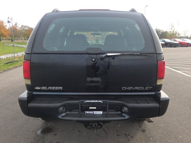 Used 2000 Chevrolet Blazer LS w/ LS Preferred Equipment Group AWD/4WD image 8