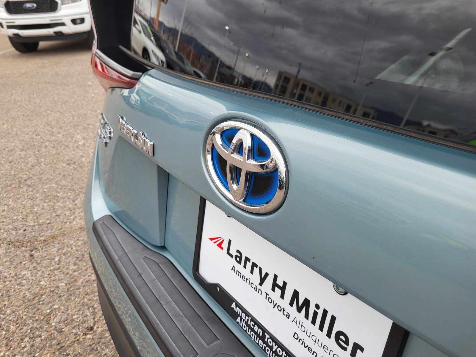 Used 2021 Toyota Prius XLE w/ Carpet Mat Package (TMS) image 21