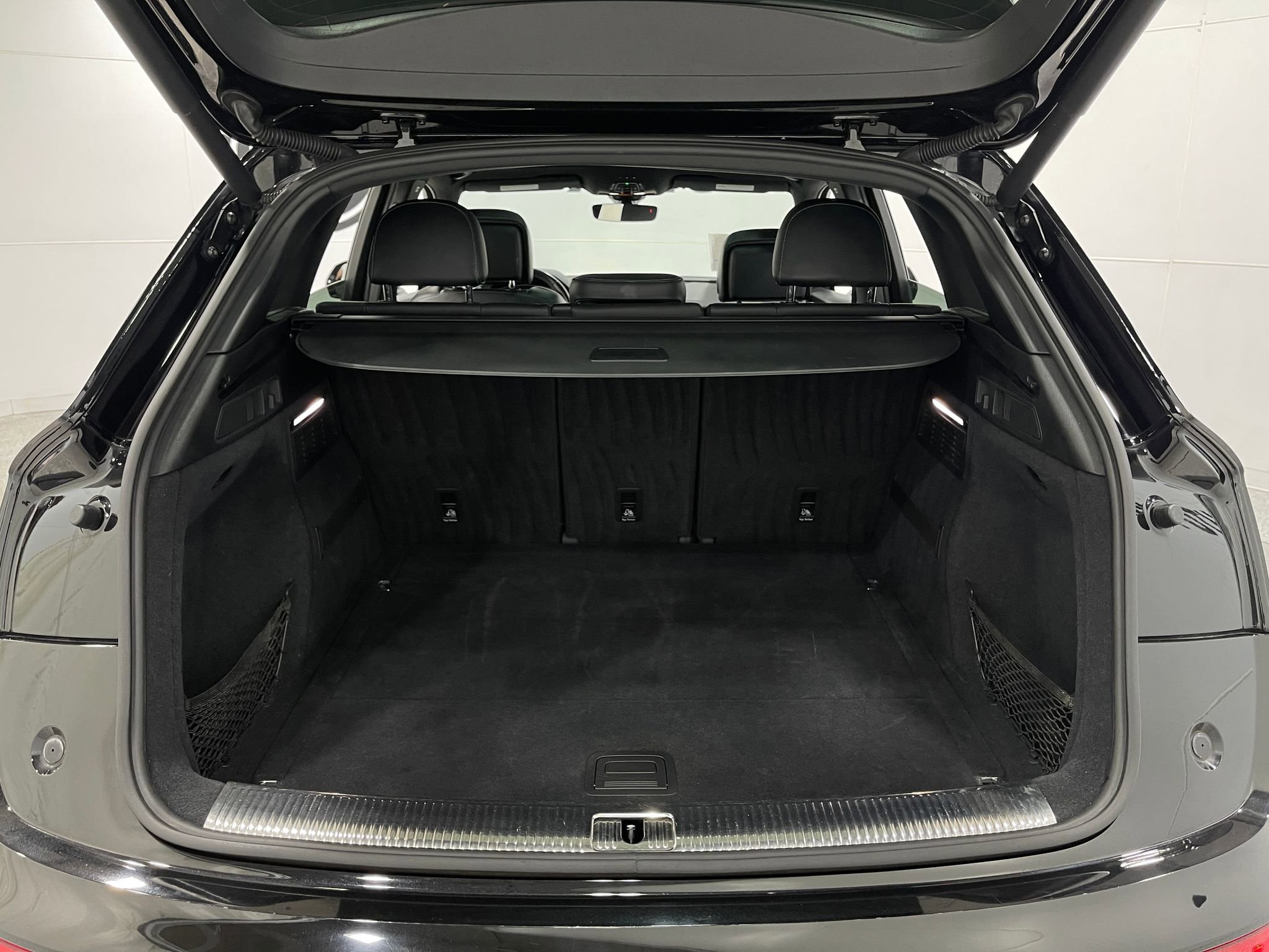 Used 2019 Audi SQ5 Premium Plus AWD/4WD image 26