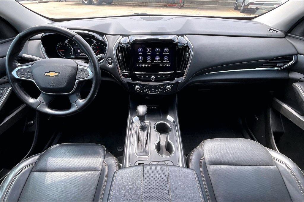Used 2021 Chevrolet Traverse Premier w/ Redline Edition AWD/4WD image 14