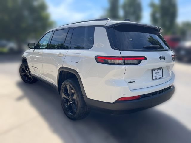 Used 2025 Jeep Grand Cherokee L Altitude AWD/4WD image 5