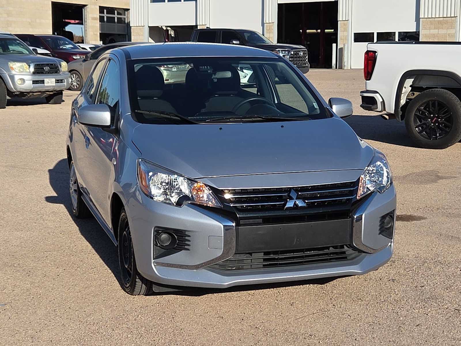 Used 2024 Mitsubishi Mirage ES FWD image 3