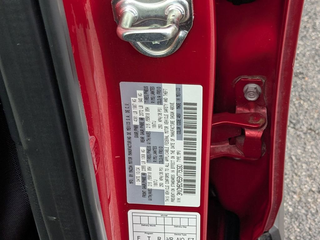 Used 2025 MAZDA CX-30 AWD 2.5 S w/ Preferred Package image 30