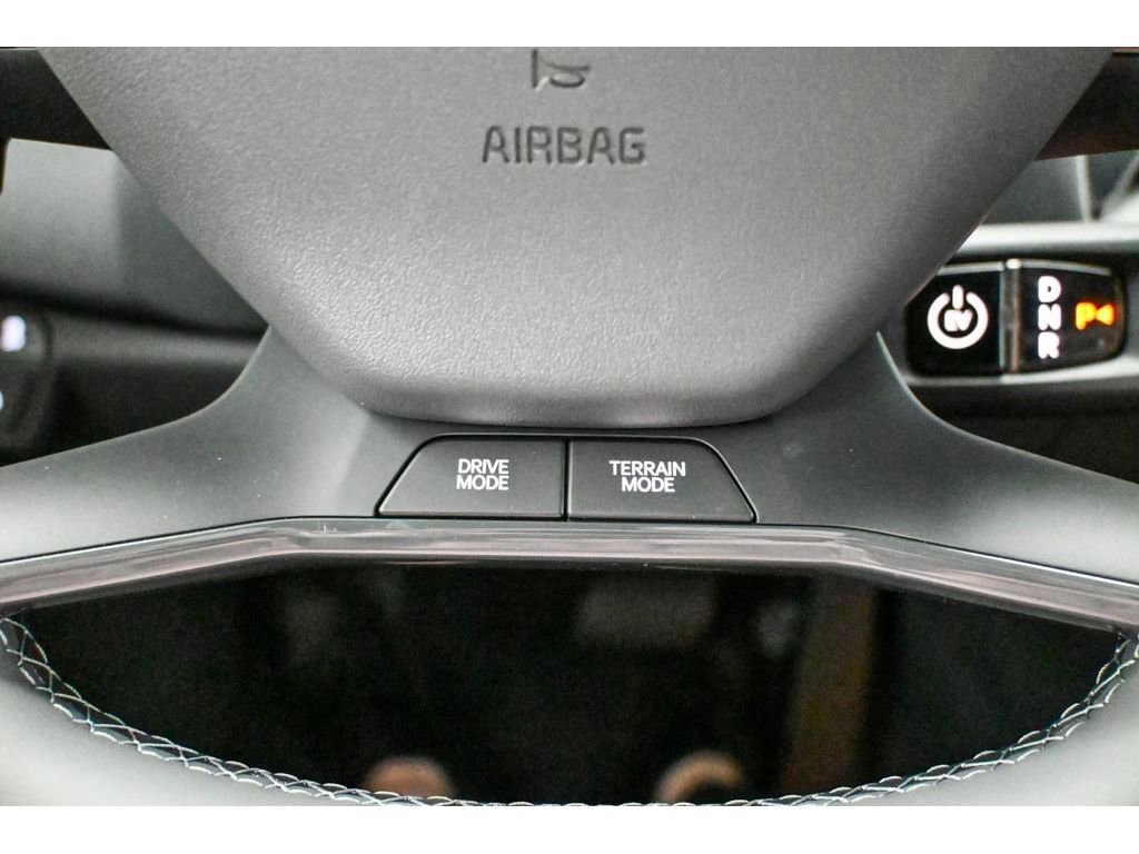 New 2026 Kia EV9 Land image 25