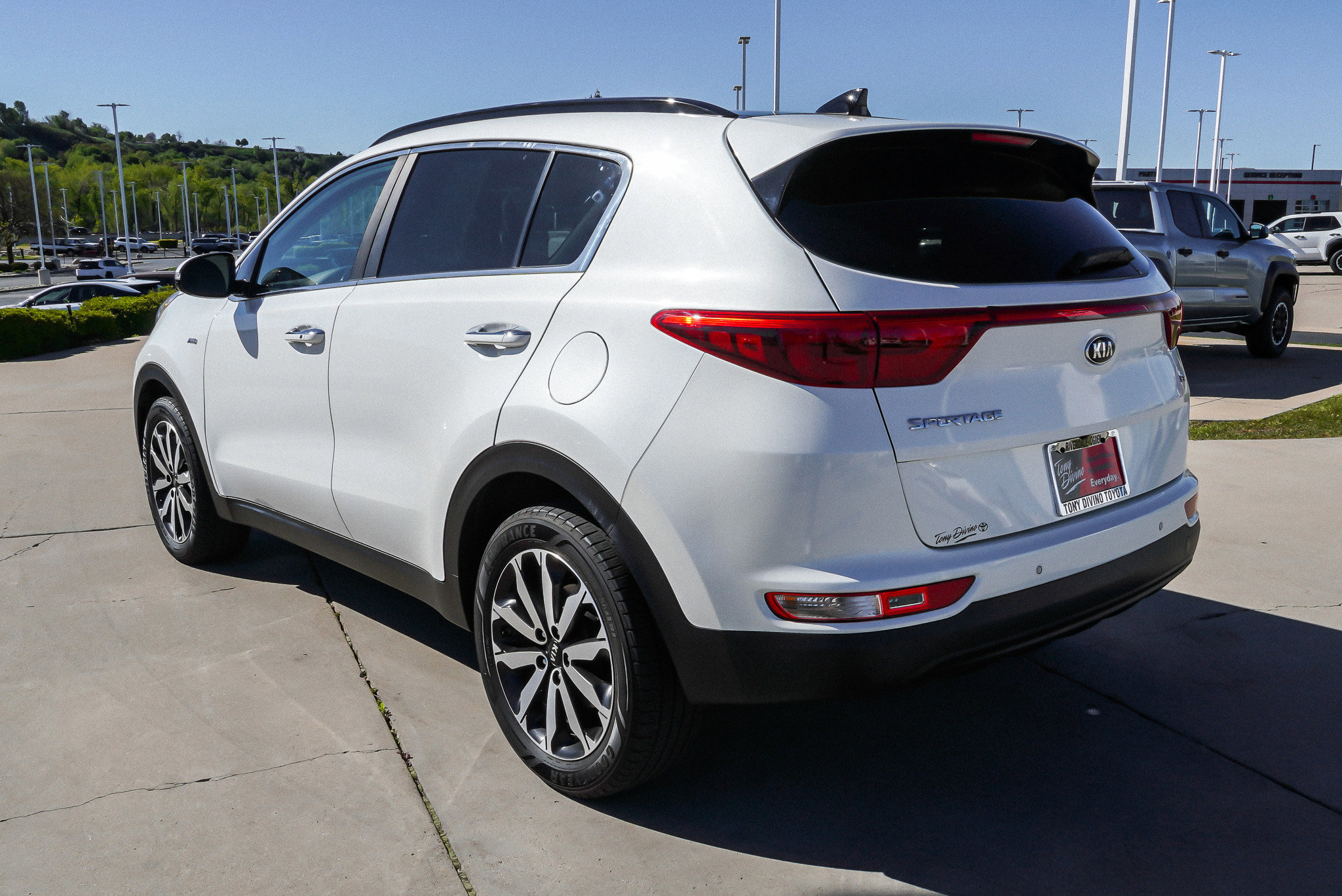Used 2019 Kia Sportage EX w/ EX Technology Package AWD/4WD image 6