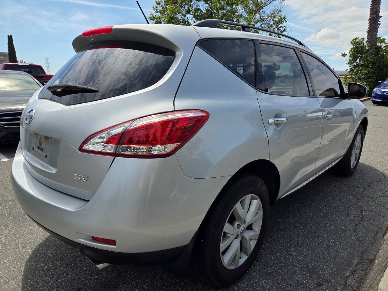 Used 2014 Nissan Murano SV w/ Value Package FWD image 5