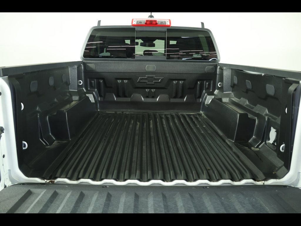 Used 2023 Chevrolet Colorado LT w/ LT Convenience Package III AWD/4WD image 15
