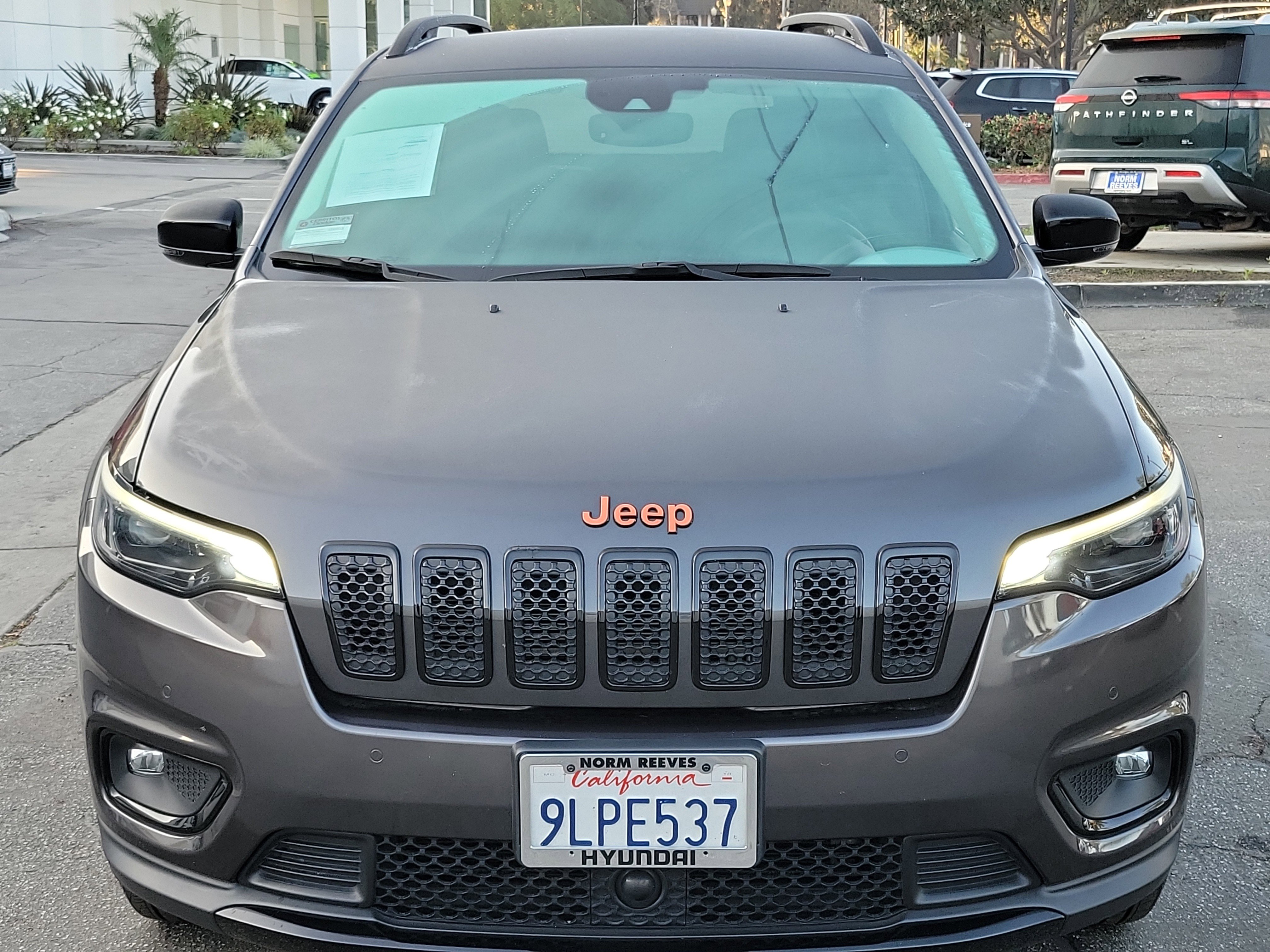 Used 2023 Jeep Cherokee Altitude Lux AWD/4WD image 28